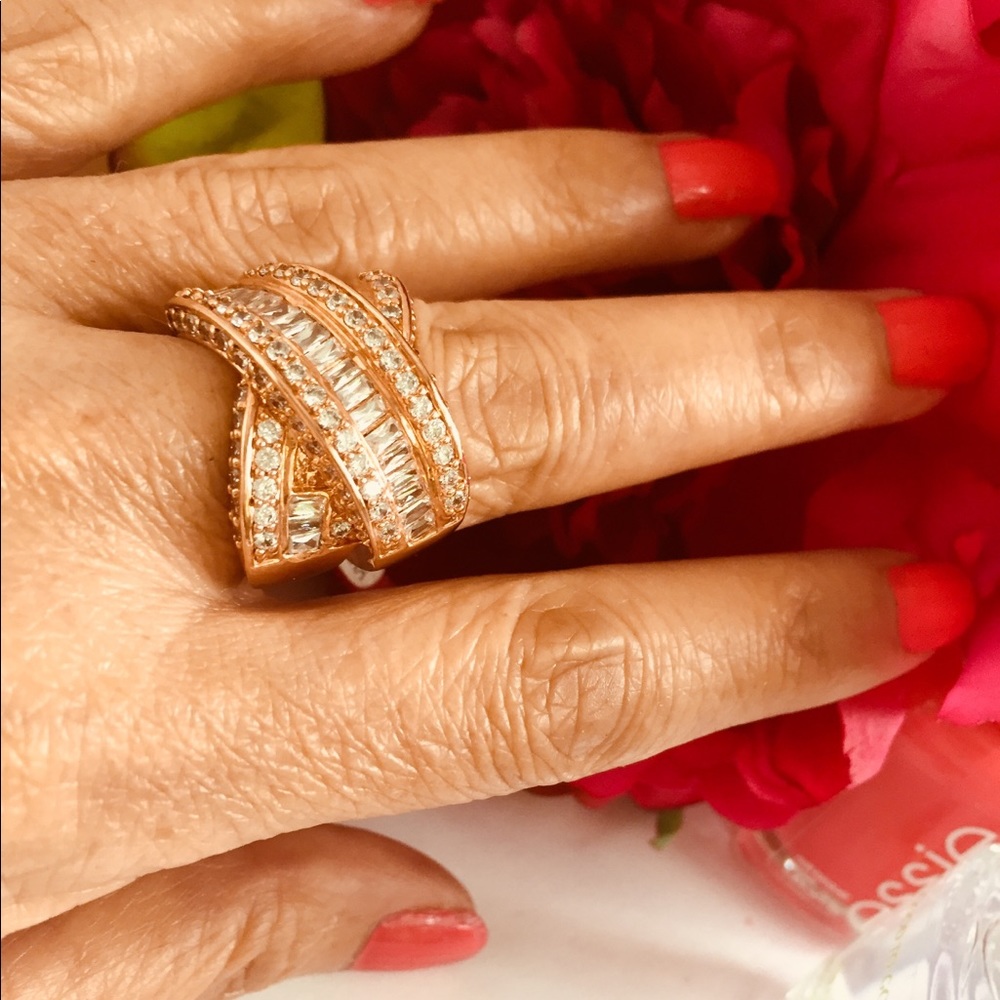 Gold rose ring - Picture 4 of 6